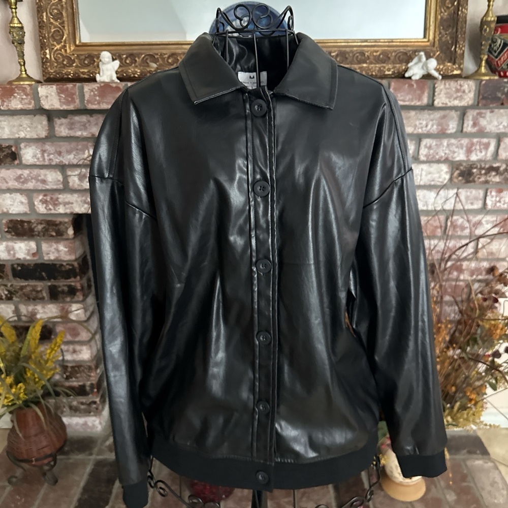 NWT Kenzie + Francesca’s Black Leather Lightweight Button Down Shacket Jacket S